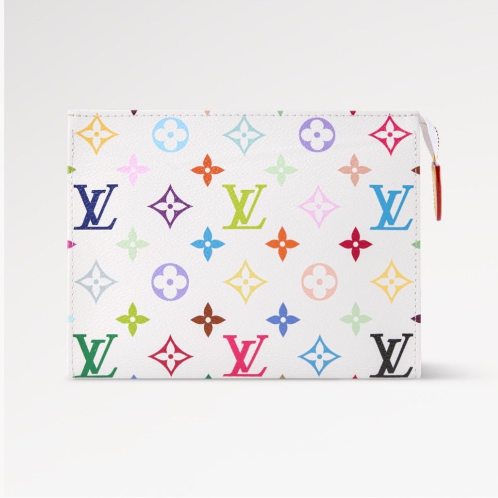 LV x TM Toiletry Pouch 19